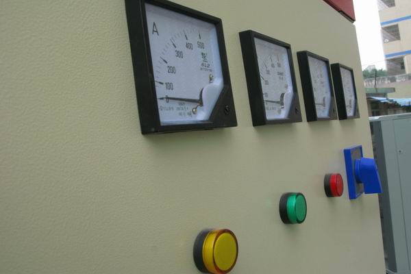 潍城配电柜-3683讲讲配电柜注意事项